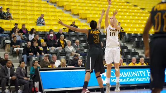 Ella Clark in the game against Iona at the Walter Pyramid on Sun., Nov. 11, 2012.