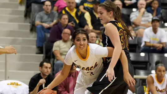 Alex Sanchez in the game against Iona at the Walter Pyramid on Sun., Nov. 11, 2012.
