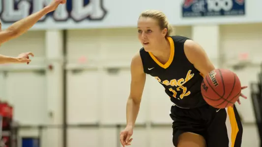 Long Beach State will host Pac-12 foe Washington Sunday afternoon at the Walter Pyramid.