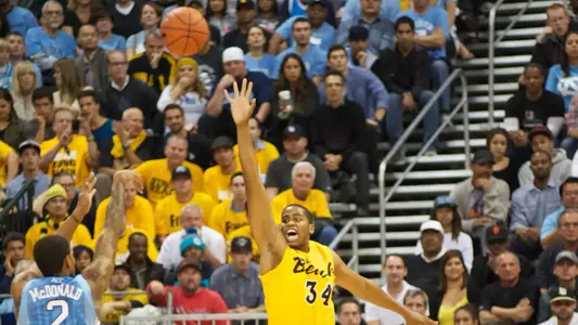 Kyle Richardson attempts to block Leslie McDonald's shot against No. 11 North Carolina on Friday, Nov. 16.