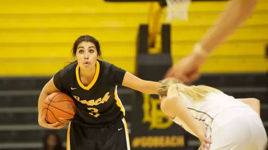 Alex Sanchez in the non-conference match against Washington at the Walter Pyramid, Long Beach, Calif. Sun., Nov. 18, 2012.