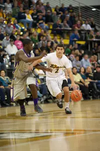 Peter Pappageorge scored a career high 16 points at No. 10 Arizona.