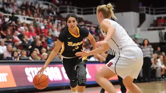 Sophomore Alex Sanchez had 14 points and seven rebounds in a loss at No. 1 Stanford on Sunday.