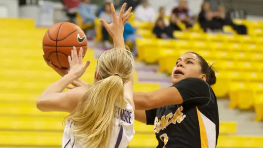 Bianka Balthazar in the non-conference match against Washington at the Walter Pyramid, Long Beach, Calif. Sun., Nov. 18, 2012.