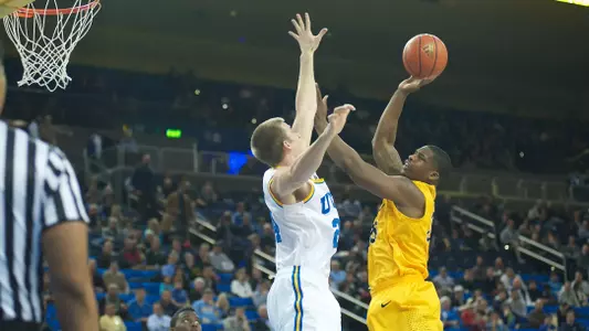 Dan Jennings in the non-conference match against UCLA at Pauley Pavilion, Los Angeles, Calif., Tues., Dec. 18, 2012.