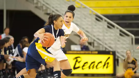 Bianka Balthazar in the Beach Classic game against Canisius at the Walter Pyramid, Long Beach, Calif., Thu., Dec. 20, 2012.