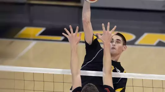 2/10/12 - Jeff Ornee (16) of the Long Beach State Men's Volleyball team.
Photo by Steven Georges/LBSU
