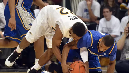 2/22/12 - Casper Ware (22) of the Long Beach State Men's Basketball team.  (Photo by Steven Georges/LBSU)
