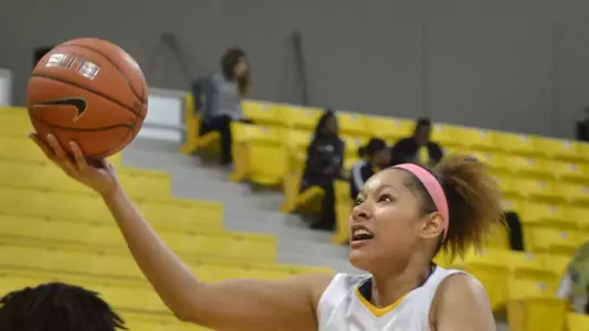 Senior Tipesa Moorer scored 10 of her team-high 17 points in the second half against Pacific.