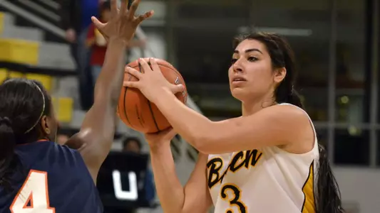 3/1/12 - Alex Sanchez (3) of the Long Beach State Women's Basketball team.
Photo by Steven Georges/LBSU
LBSU Photo Archive
     www.StevenGeorges.com/LBSU