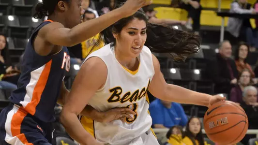 3/1/12 - Alex Sanchez (3) of the Long Beach State Women's Basketball team.
Photo by Steven Georges/LBSU
LBSU Photo Archive
     www.StevenGeorges.com/LBSU