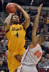 Eugene Phelps - 2012 NCAA Tournament - Long Beach State vs. New Mexico - Portland, Ore. (Mar. 15, 2012)