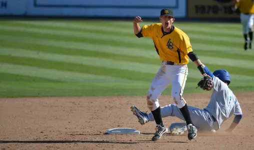 2012_04_14_McNeil_Jeff_vs_UCSB_01