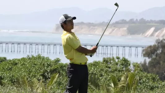 Freshman Xander Schauffele capture his first career tournament win on the last hole at the OGIO-Santa Barbara Invitational. (Photo by Gerry Fall/UCSB)