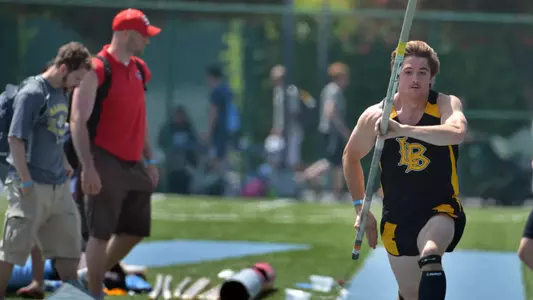 4/21/12 - Alex Stewart Photo by Steven Georges/LBSU