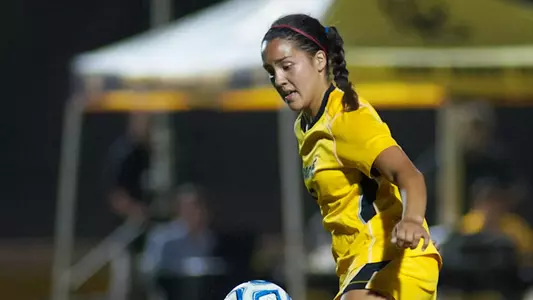 Sophomore forward Ashley Roese scored the game-winning goal in overtime in the season opener against Arizona. (Photo by John Furjado/LBSU)