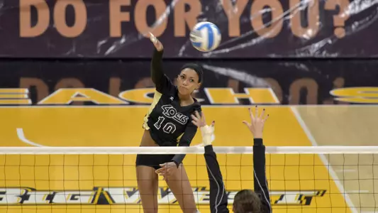 Senior Janisa Johnson and the 49ers begin the 2012 season this weekend in Kentucky.