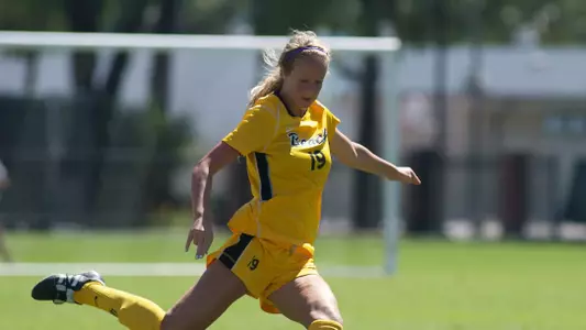 Jordan Nelson - Baylor vs. Long Beach State. Aug. 26, 2012. (Photo by John Fajardo/LBSU).