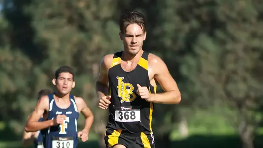 Nick Kelley in the Mark Covert Cross Country Classic at Carbon Canyon Regional Park, Brea, Calif. Photo by John Fajardo (www.johnomoto.com)