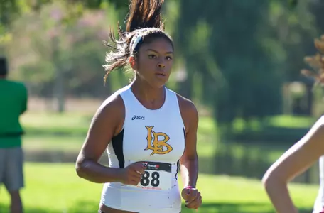 Catherine Martinez in the Mark Covert Cross Country Classic at Carbon Canyon Regional Park, Brea, Calif. Photo by John Fajardo (www.johnomoto.com)