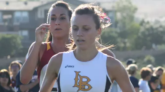 2012_09_08_Moore_Nina_at_UCI_01