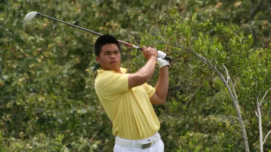 Senior Raymond Ho and the 49ers travel to Virginia for the VCU Shootout.