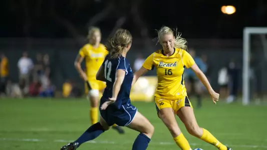 Melanie Fox in the non-conference match against San Diego at George Allen Field, Long Beach, Calif., Fri., Sept. 21, 2012.