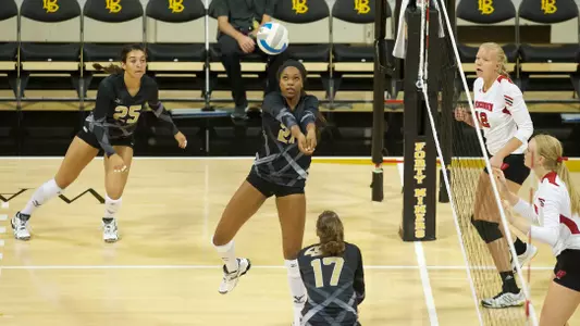 Chisom Okpala had 12 kills and seven blocks Saturday, leading both teams in each category.