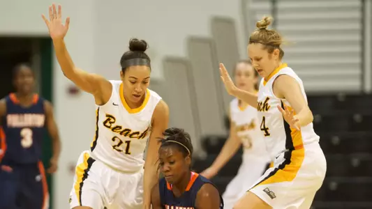 Gabby Kaiser and Lauren Spargo in the Big West Conference match against Fullerton State at the Walter Pyramid, Long Beach, Calif., Sat., Jan. 19, 2013.