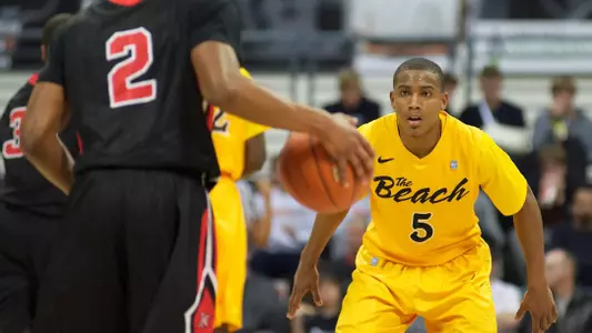 Mike Caffey in the Big West Conference match against Northridge at the Walter Pyramid, Long Beach, Calif., Wed., Jan. 9, 2013.