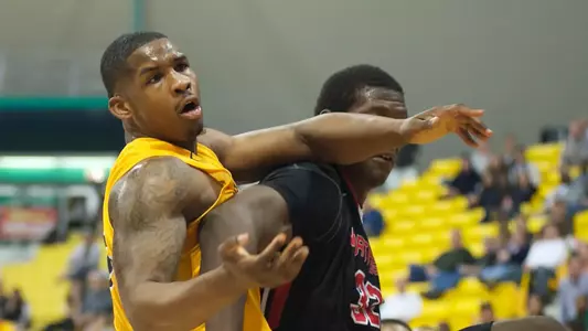 Dan Jennings in the Big West Conference match against Northridge at the Walter Pyramid, Long Beach, Calif., Wed., Jan. 9, 2013.