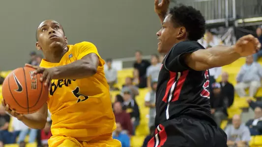 Mike Caffey in the Big West Conference match against Northridge at the Walter Pyramid, Long Beach, Calif., Wed., Jan. 9, 2013.