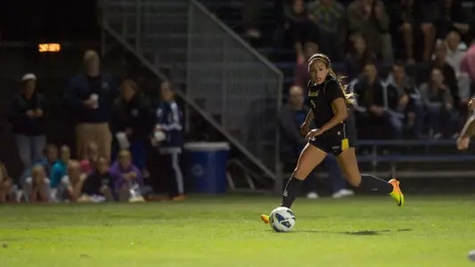 Sophomore Elizabeth Lyons scored the equalizer in the 70th minute of a 1-1 tie against UC Davis.