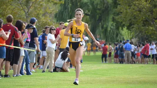 Hillary Zator and the 49ers heads to San Luis Obispo for the Big West Conference Championships. (Photo by Andy Sythe/LBSU)