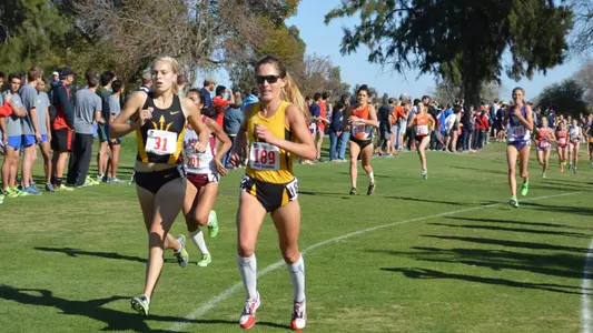 2013_11_15_Zator_Hillary_at_NCAA_01