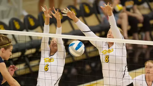 The 49ers have the most blocks per set in the Big West.