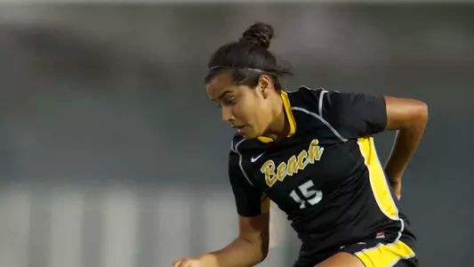 Mimi Rangel was tabbed the 2013 Big West Women's Soccer Freshman of the Year.<br><i>(Photo by John Fajardo)</i>