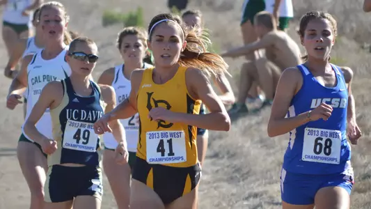 Senior Hillary Zator finished in fifth place at the Big West Conference Championships in San Luis Obispo. (Photo by Andy Sythe/LBSU)