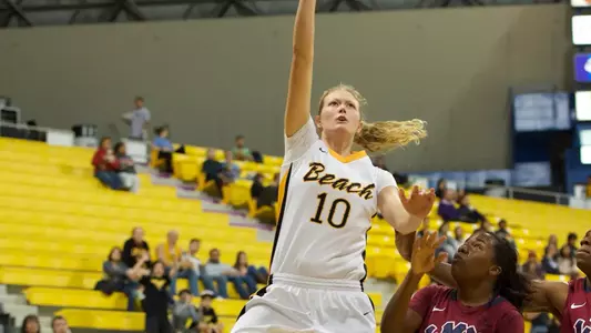 The 49ers will host back-to-back games this weekend as they are set to face Pepperdine on Saturday and Omaha on Sunday. (Photo by John Fajardo)