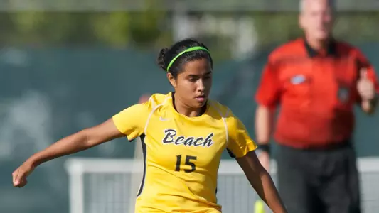 Mimi Rangel was named the 2013 Big West Women's Soccer Freshman of the Year.<br><i>(Photo by John Fajardo)</i>