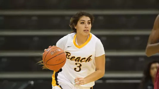 Junior Alex Sanchez scored 21 points against Florida State in the Beach Classic championship game on Saturday.<br><i>(Photo by John Fajardo)</i>