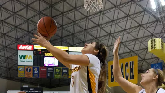 Junior Alex Sanchez led the 49ers with a career-high 24 points in the championship game of the ASU Classic.