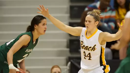 Lauren Spargo in the Big West Conference match against Hawaii at the Walter Pyramid, Long Beach, Calif., Thurs., Feb. 7, 2013.