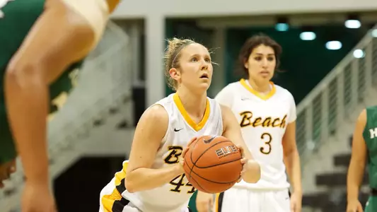 Lauren Spargo in the Big West Conference match against Hawaii at the Walter Pyramid, Long Beach, Calif., Thurs., Feb. 7, 2013.