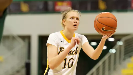 Ella Clark in the Big West Conference match against Hawaii at the Walter Pyramid, Long Beach, Calif., Thurs., Feb. 7, 2013.