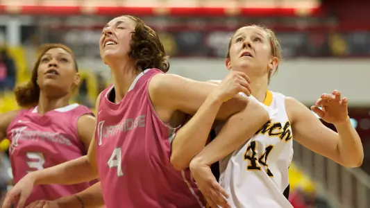 Lauren Spargo in the Big West Conference match against  Northridge at the Walter Pyramid, Long Beach, Calif., Sat., Feb. 9, 2013.