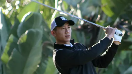 Senior Philip Chian and the 49ers heads to the Arizona desert for the Don Puckette National Invitational Tournament. (Photo by Cameron Fujimoto/LBSU)