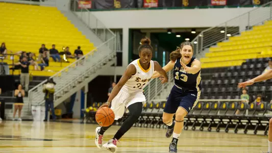 Sophomore Chantel Dooley had 10 points and a career-high 11 rebounds in a 66-54 win over UC Davis.