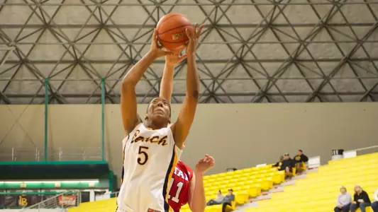 Jade Wilson in the first round game of the WNIT against Utah Wednesday night at the Walter Pyramid in Long Beach, Calif.