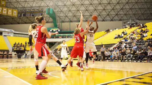 Chantel Dooley in the first round game of the WNIT against Utah Wednesday night at the Walter Pyramid in Long Beach, Calif.